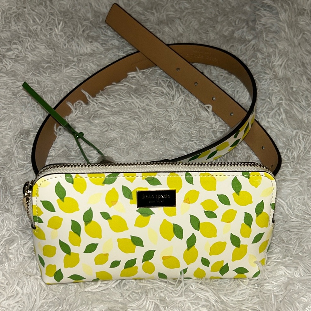 Kate Spade ♠️ Zip Top Wallet/ Belt
